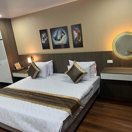 Luxury Hotel 2 Hp- By Bay Luxury ハイフォン エクステリア 写真