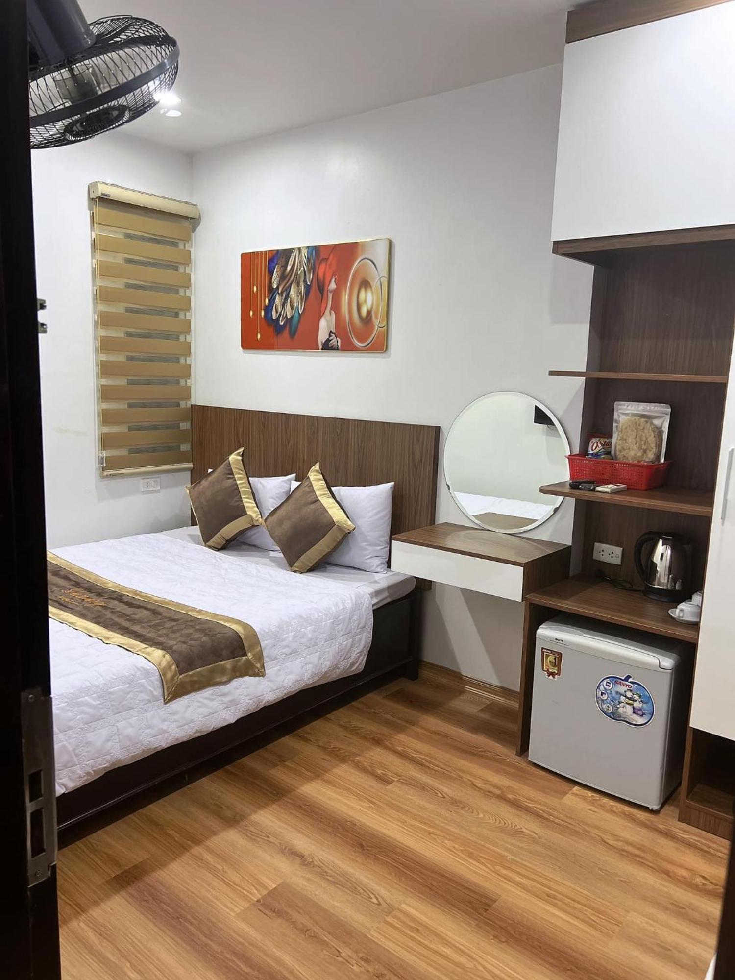 Luxury Hotel 2 Hp- By Bay Luxury ハイフォン エクステリア 写真